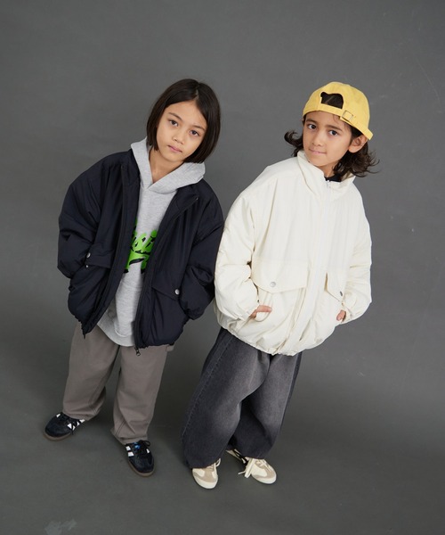 PAIRMANON STREET（ペアマノンストリート）の「【エアサーマル】中わた スタンドカラー ジャケット【PAIRMANON STREET】（ダウンジャケット/コート・キッズ・ブラック/オフホワイト/チャコールグレー・100/110/120/130/140/150/160/90）」の12枚目の写真