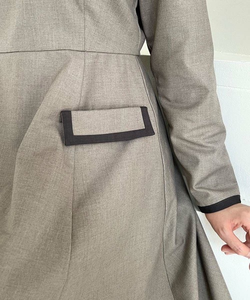 F i.n.t（フィント）の「ラインボウタイバイカラーワンピース（ワンピース・レディース・ライトグレー/ベージュ・FREE）」の8枚目の写真