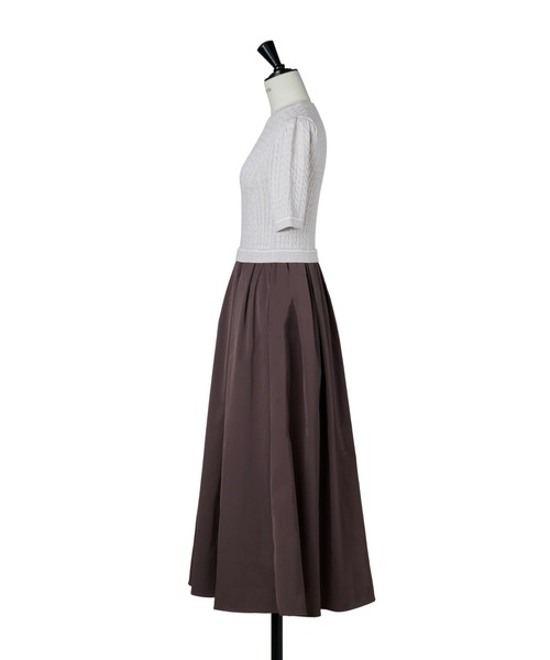 Her lip to(ハーリップトゥー)の「Cable Knit Docking Flared Dress(ワンピース・レディース・ブラウン系/ダークグリーン系/グレー・S/M)」の11枚目の写真