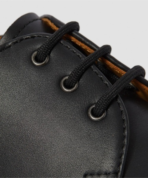 Dr. Martens(ドクターマーチン)の「Dr. MARTENS 1461 NAPPA 3 HOLE SHOE(ドクターマーチン 1461 NAPPA 3 ホール シューズ)(ドレスシューズ・メンズ・ブラック・28cm/27cm/26cm/29cm/25cm)」の6枚目の写真