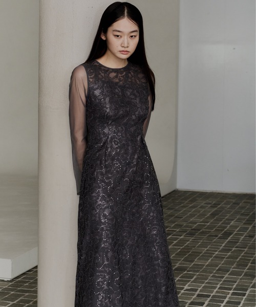リーフエンブロイダリーバックデザインドレス / leaf embroidery back