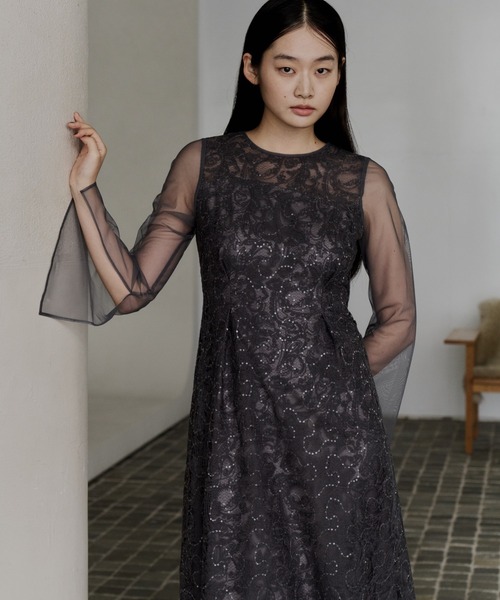 リーフエンブロイダリーバックデザインドレス / leaf embroidery back