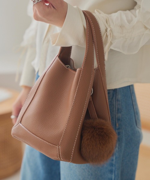 ファーチャーム付きスクエアバッグ（ハンドバッグ）｜KOBE LETTUCE