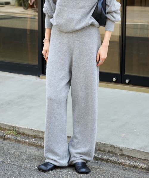 OUTDOOR PRODUCTS（アウトドアプロダクツ）の「ルーズニットパンツ（スラックス・レディース・グレー/ネイビー・FREE）」の3枚目の写真