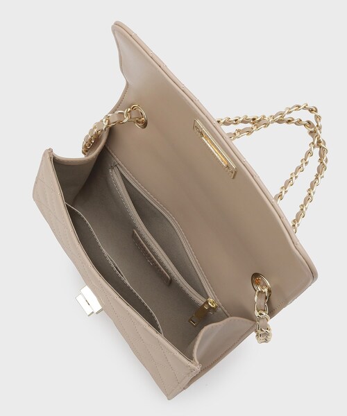 UNTITLED（アンタイトル）の「キルティングチェーンショルダー（ショルダーバッグ・レディース・ナチュラル/ブラック/キャメル・99）」の9枚目の写真