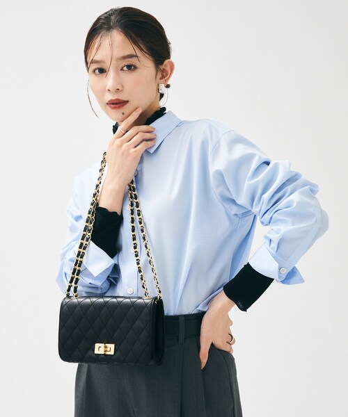 UNTITLED（アンタイトル）の「キルティングチェーンショルダー（ショルダーバッグ・レディース・ナチュラル/ブラック/キャメル・99）」の14枚目の写真