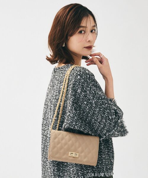 UNTITLED（アンタイトル）の「キルティングチェーンショルダー（ショルダーバッグ・レディース・ナチュラル/ブラック/キャメル・99）」の18枚目の写真