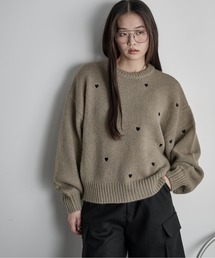 ハート刺繍ニットプルオーバー