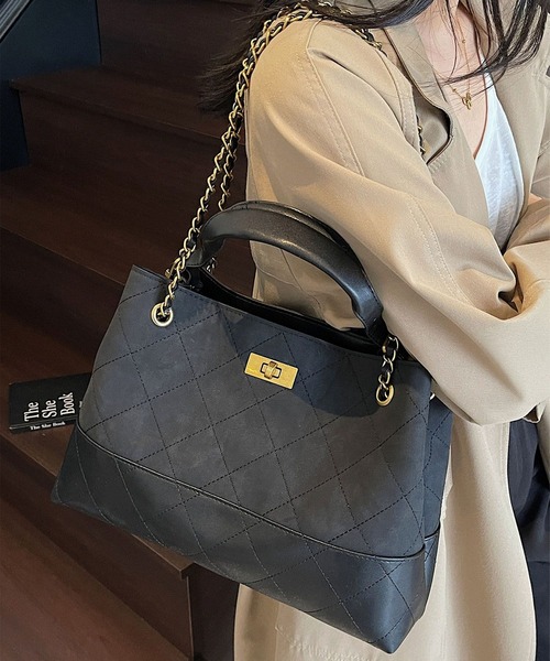 aimoha(アイモハ)の「【B.A.G】チェーンハンドル キルティングバッグ(トートバッグ・レディース・ベージュ/ブラック/グレー・FREE)」の9枚目の写真