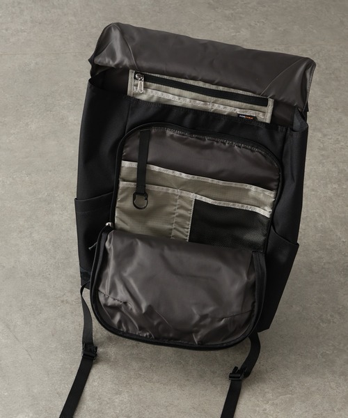 Overland(オーバーランド)の「【OverLand EQUIPMENT/オーバーランドイクイップメント】FLAP BACK PACK / フラップ バック パック(約20L)(バックパック/リュック・メンズ・ブラック・FREE)」の15枚目の写真