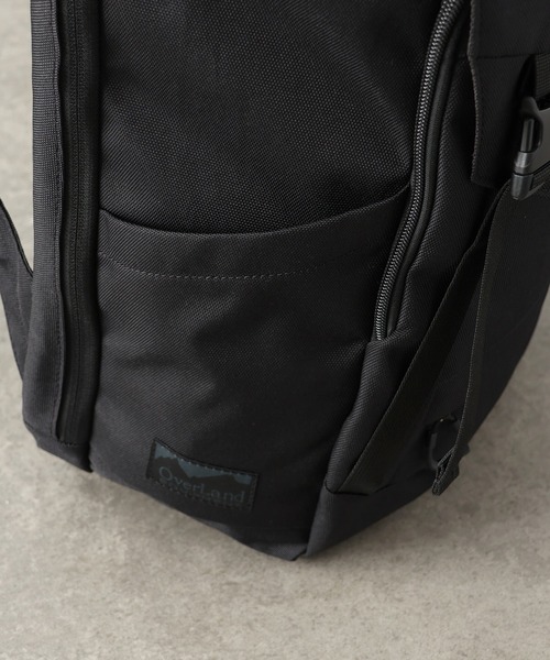 Overland(オーバーランド)の「【OverLand EQUIPMENT/オーバーランドイクイップメント】FLAP BACK PACK / フラップ バック パック(約20L)(バックパック/リュック・メンズ・ブラック・FREE)」の3枚目の写真