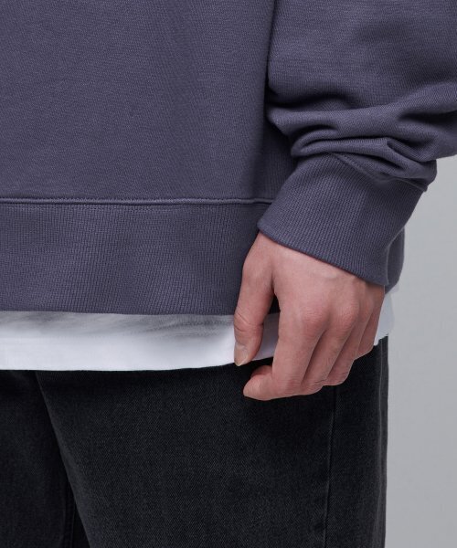 MUSINSA STANDARD（ムシンサスタンダード）の「オーバーサイズスウェットシャツ [パープルグレー]（スウェット・メンズ・その他・SMALL/MEDIUM/LARGE/X-LARGE/XX-LARGE/XXX-LARGE）」の7枚目の写真