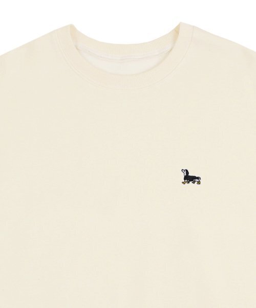 GRAVER（グレーバー）の「[UNISEX]イエローブーツパフィー刺繍マンツーマン_クリーム（スウェット・レディース・アイボリー・SMALL/MEDIUM/LARGE/X-LARGE）」の3枚目の写真