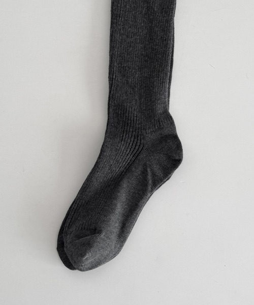 CANAL JEAN(キャナルジーン)の「El mar リブタイツ(タイツ/ストッキング・レディース・ブラック/チャコールグレー・ONE SIZE)」の9枚目の写真