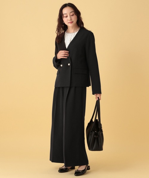 Elura（エルーラ）の「≪入卒/セレモニー/通勤≫ダブルクロスジャケット/603858（ノーカラージャケット・レディース・ブラック/アイボリー/ネイビー・LARGE/MEDIUM）」の4枚目の写真