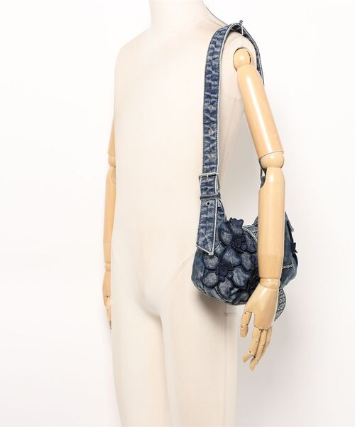 Desigual（デシグアル）の「デニム セミハードショルダーバッグ（ハンドバッグ・レディース・ブルー・FREE）」の5枚目の写真