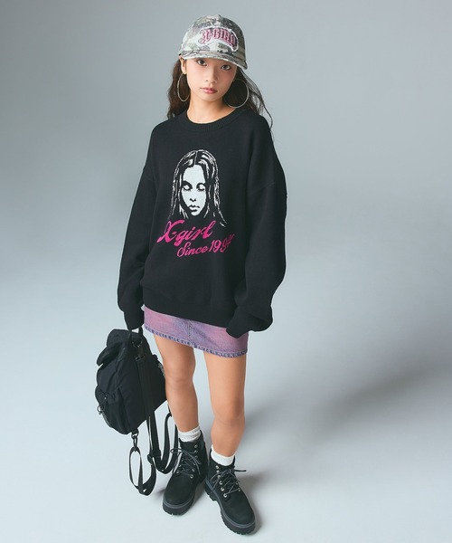 X-girl(エックスガール)の「CURSIVE LOGO AND FACE JACQUARD KNIT TOP(ニット/セーター・レディース・ブラック/オリーブ/ネイビー・ONE SIZE)」の9枚目の写真