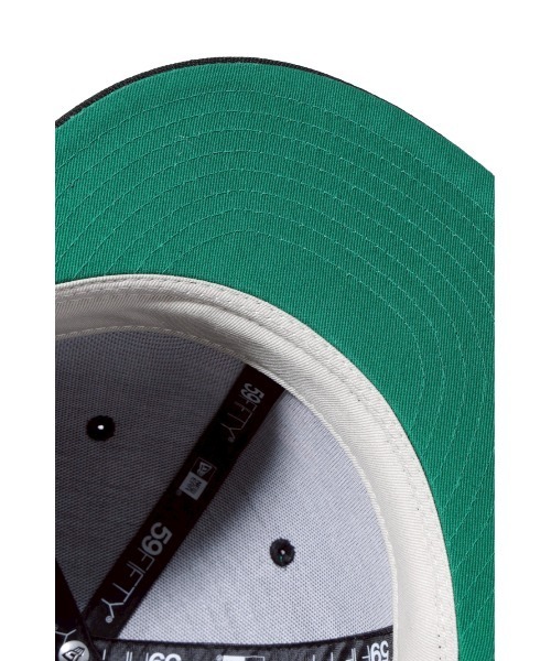 Fear of God Los Angeles（フィアーオブゴッドロサンゼルス）の「NEW ERA 59FIFTY_ YG FG LOGO 2025（キャップ・メンズ・ブラック/ネイビー・7 7/8/7 3/4/7 5/8/7 1/2/7 3/8/7 1/4/7 1/8/8）」の7枚目の写真