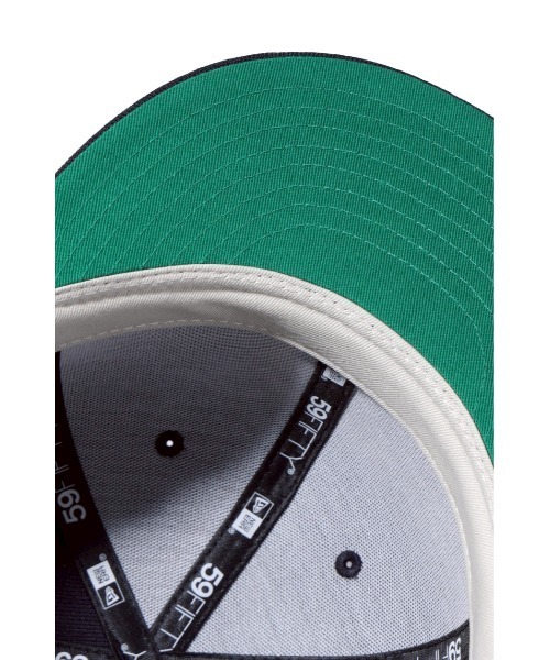 Fear of God Los Angeles（フィアーオブゴッドロサンゼルス）の「NEW ERA 59FIFTY_ YG FG LOGO 2025（キャップ・メンズ・ブラック/ネイビー・7 7/8/7 3/4/7 5/8/7 1/2/7 3/8/7 1/4/7 1/8/8）」の15枚目の写真