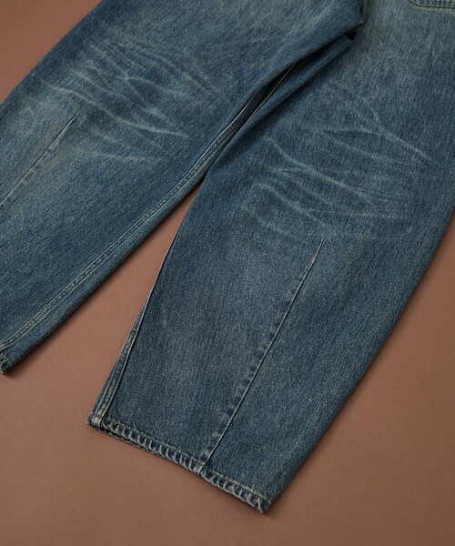 UNITED TOKYO（ユナイテッドトウキョウ）の「【新色追加】オーバーダイバレルデニムパンツ　｜日本製/岡山デニム/ブリーチ/オーバーダイ/レーザー加工/ワイド/ルーズ（デニムパンツ・メンズ・ブラック/ダークインディゴブルー/ライトブルー・1/2）」の14枚目の写真