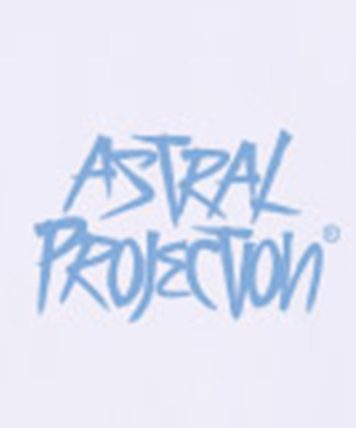ASTRAL PROJECTION（アストラルプロジェクション）の「[オーバーサイズ]グラフィティレタリング13番手綿ラウンドネック半袖Tシャツ_ホワイト（Tシャツ/カットソー・メンズ・その他・LARGE/MEDIUM/X-LARGE/XX-LARGE）」の3枚目の写真
