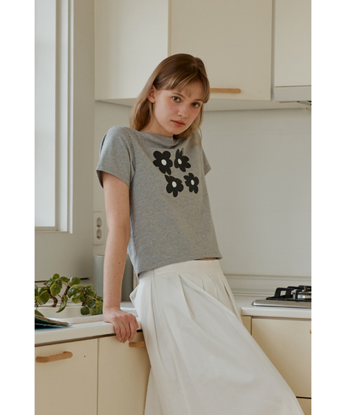 ANOETIC(アノエティック)の「ANC FLOWER COMBI T-SHIRT_GREY(Tシャツ/カットソー・レディース・グレー・FREE)」の4枚目の写真