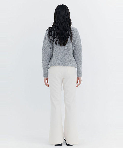 WNDERKAMMER(ブンダーカンマー)の「コーデュロイセミブーツカットパンツ_アイボリー(その他パンツ・レディース・その他・X-SMALL/SMALL/MEDIUM)」の4枚目の写真