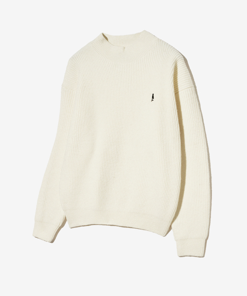 YALE(イェール)の「ブークレモックネックニット_アイボリー(ニット/セーター・レディース・その他・SMALL/MEDIUM/LARGE/X-LARGE)」の1枚目の写真