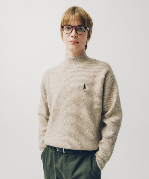 YALE(イェール)の「ブークレモックネックニット_アイボリー(ニット/セーター・レディース・その他・SMALL/MEDIUM/LARGE/X-LARGE)」の5枚目の写真