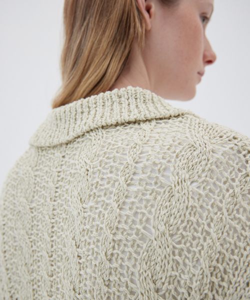 LEVAR(レバー)の「Loose Cable Knit Cardigan - Sage Mint(ニット/セーター・レディース・ライトグリーン・FREE)」の4枚目の写真