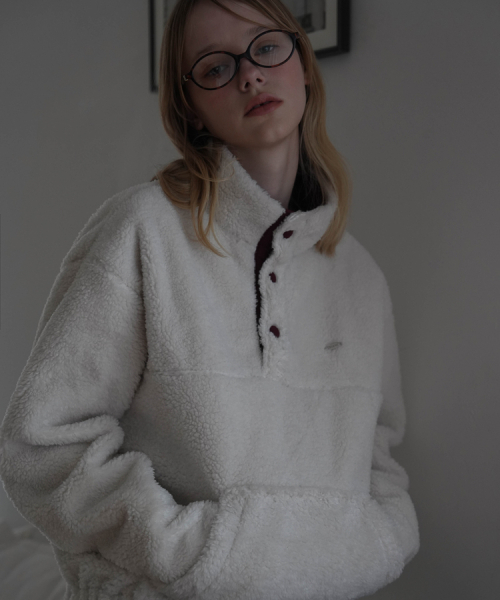DEHEVE（デヘヴェ）の「Shearling Half Zip-up [Ivory]（その他トップス・レディース・アイボリー・FREE）」の6枚目の写真