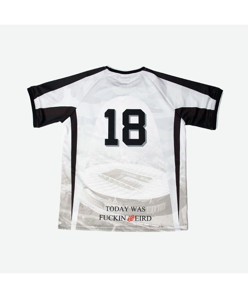 WEIRDWORLD（ウィアード ワールド）の「チャンピオンズリーグスタジアムサッカーシャツホワイト（Tシャツ/カットソー・レディース・ホワイト・MEDIUM/LARGE/X-LARGE）」の2枚目の写真
