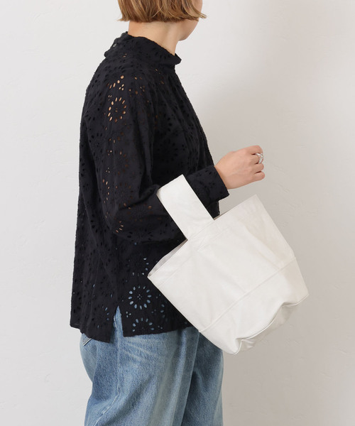 JOURNAL STANDARD LUXE（ジャーナルスタンダード　ラックス）の「フェイクレザー サークルBAG-M（エコバッグ/サブバッグ・レディース・ブラック/ブラウン/ホワイト・FREE）」の2枚目の写真