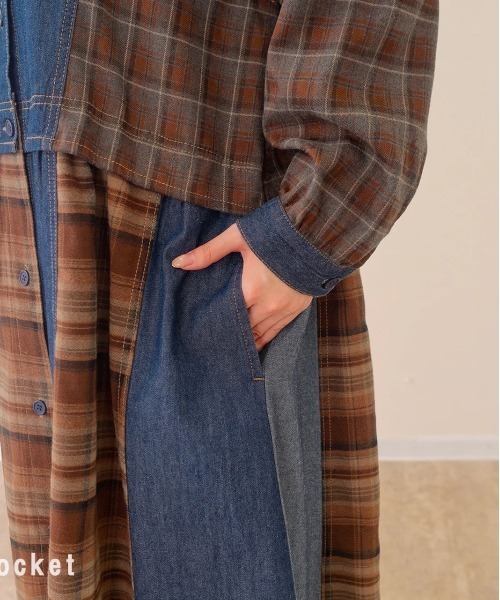 go slow caravan（ゴースローキャラバン）の「mililopiulu/ミリロピュール　チェックミックス リメイク ライクデニムワンピース（シャツワンピース・レディース・インディゴブルー/ブラック・FREE）」の6枚目の写真