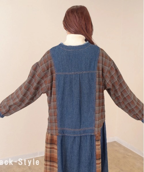 go slow caravan（ゴースローキャラバン）の「mililopiulu/ミリロピュール　チェックミックス リメイク ライクデニムワンピース（シャツワンピース・レディース・インディゴブルー/ブラック・FREE）」の9枚目の写真