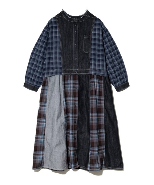 go slow caravan（ゴースローキャラバン）の「mililopiulu/ミリロピュール　チェックミックス リメイク ライクデニムワンピース（シャツワンピース・レディース・インディゴブルー/ブラック・FREE）」の14枚目の写真
