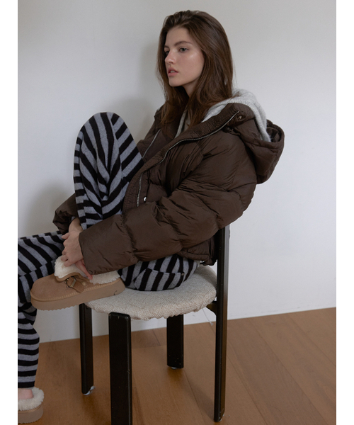 ASURA(アスラ)の「CLOUD DUCK DOWN (BROWN)(ダウンジャケット/コート・レディース・その他・OS)」の8枚目の写真