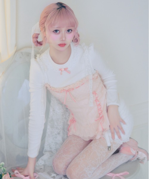 Fiorforte(フィオルフォルテ)の「frill ribbon knit camisole(キャミソール・レディース・ホワイト/ピンク・FREE)」の3枚目の写真
