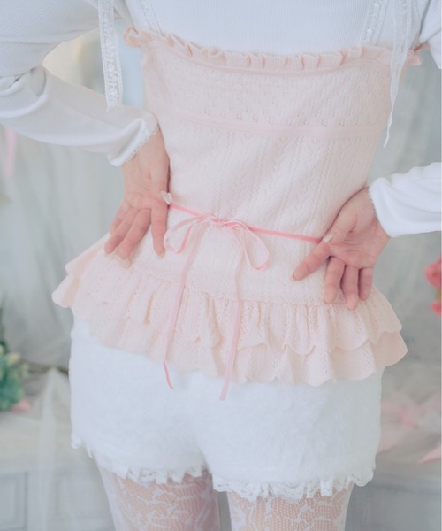 Fiorforte(フィオルフォルテ)の「frill ribbon knit camisole(キャミソール・レディース・ホワイト/ピンク・FREE)」の4枚目の写真