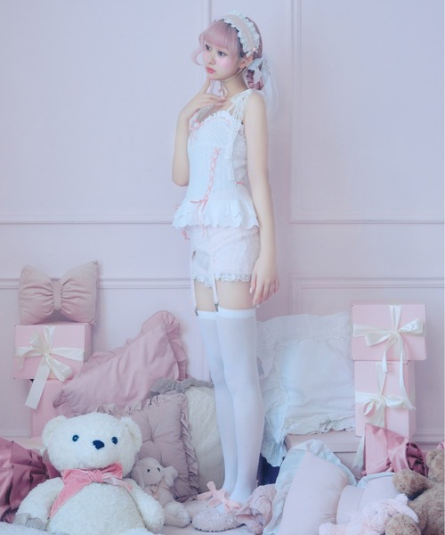 Fiorforte(フィオルフォルテ)の「frill ribbon knit camisole(キャミソール・レディース・ホワイト/ピンク・FREE)」の7枚目の写真