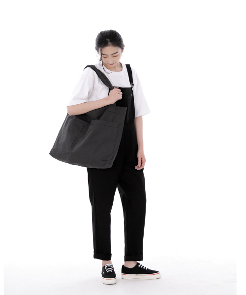 SAINTCREW(セントクルー)の「シティボーイ メガビッグショルダーバッグ CBM-110 チャコールグレー(エコバッグ/サブバッグ・メンズ・その他・フリー)」の3枚目の写真