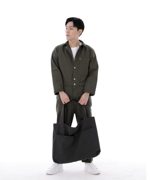 SAINTCREW(セントクルー)の「シティボーイ メガビッグショルダーバッグ CBM-110 チャコールグレー(エコバッグ/サブバッグ・メンズ・その他・フリー)」の6枚目の写真