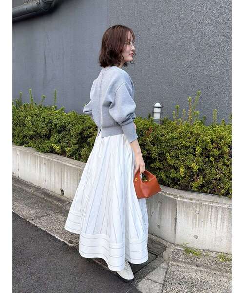 LAGUNAMOON（ラグナムーン）の「フォルムニットカーディガン（カーディガン/ボレロ・レディース・ネイビー/ライトグレー/ピンク・FREE）」の11枚目の写真