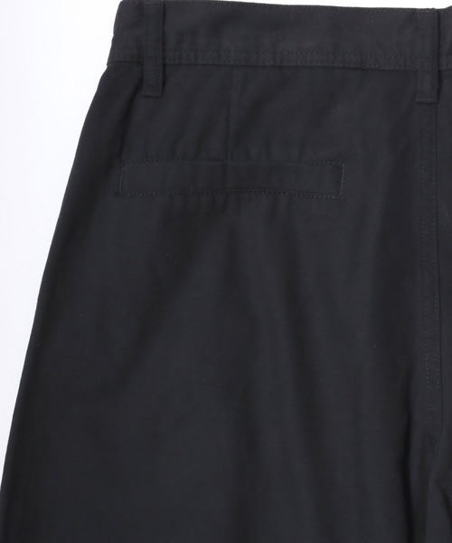 HANES(ヘインズ)の「Hanes/へインズ WIDE FIT CHINO PANTS/ワイドフィット ストレート ノータック チノパンツ/レディース メンズ(チノパンツ・メンズ・ブラック/ベージュ/カーキ・LL/S/M/L)」の12枚目の写真