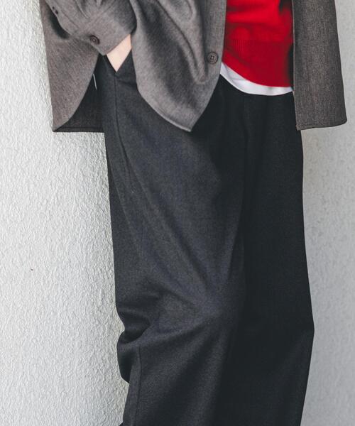 SENSE OF PLACE by URBAN RESEARCH（センスオブプレイスバイアーバンリサーチ）の「ブラッシュドイージーワイドパンツ（その他パンツ・メンズ・チャコールグレー/ブラック/ブラウン・LARGE/MEDIUM）」の11枚目の写真