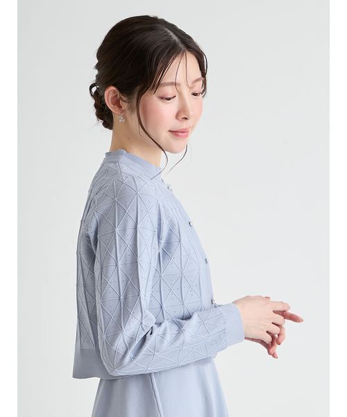 CELFORD(セルフォード)の「Premiumスプリングプレートパターンニットアップ(ワンピース・レディース・アイボリー/ブラック/サックスブルー・38/36)」の12枚目の写真