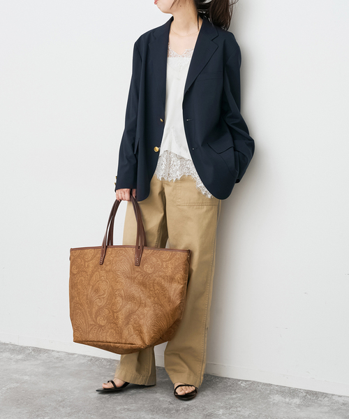 Spick & Span(スピックアンドスパン)の「《一部店舗+WEB限定》A VACATION/ア ヴァケーション ROAM MUSTARD PAISLEY(トートバッグ・レディース・ブラウン・FREE)」の2枚目の写真
