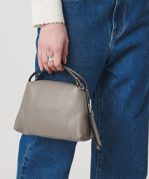 GIANNI CHIARINI（ジャンニ キアリーニ）の「＜GIANNI CHIARINI＞ALIFA S バッグ 26SS（ショルダーバッグ・レディース・ベージュ/ライトピンク/ピンク/グレー系/オフホワイト/ブラック・FREE）」の12枚目の写真