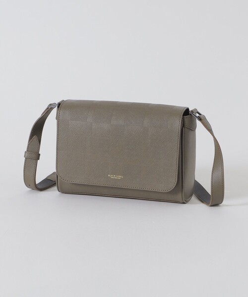 BLACK LABEL CRESTBRIDGE（ブラックレーベル・クレストブリッジ）の「エンボスチェックメッセンジャーバッグ（ショルダーバッグ・メンズ・ブラック/ベージュ系その他5・FREE）」の2枚目の写真