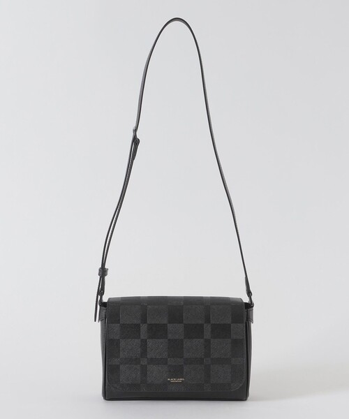 BLACK LABEL CRESTBRIDGE（ブラックレーベル・クレストブリッジ）の「エンボスチェックメッセンジャーバッグ（ショルダーバッグ・メンズ・ブラック/ベージュ系その他5・FREE）」の5枚目の写真